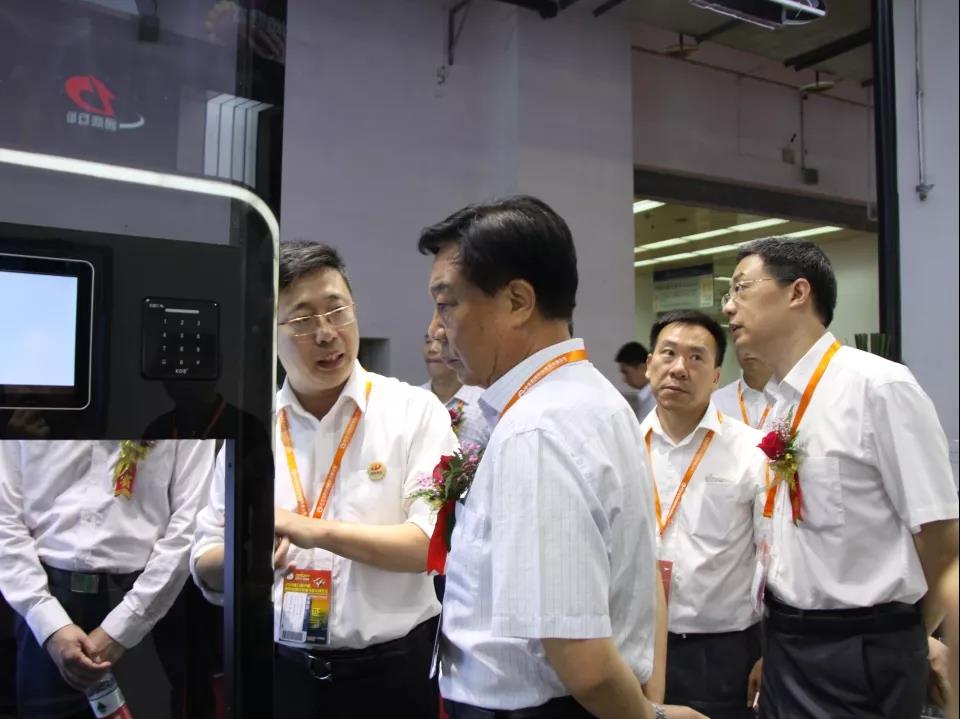 53bf005e2ac591132a9f50c4cf0d4c6f