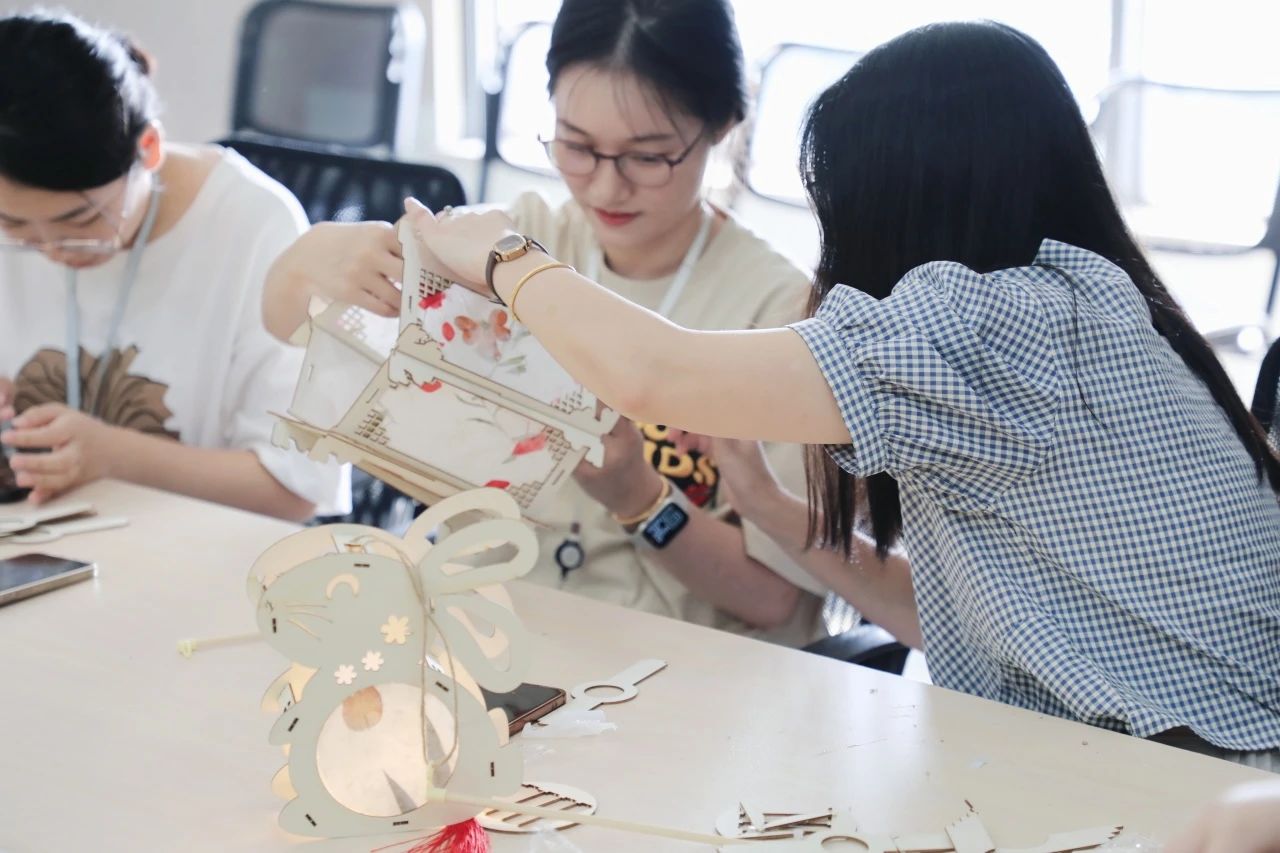 8aad947933fd9e34c0c148ec80160001